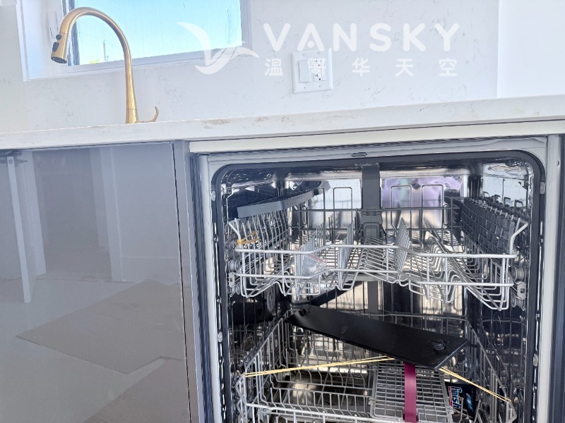 250512111719_4212 upstsirs4.JPG